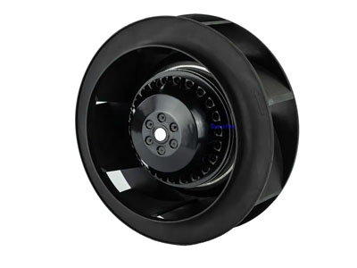 Esplora le applicazioni innovative dei ventilatori assiali EC in più settori